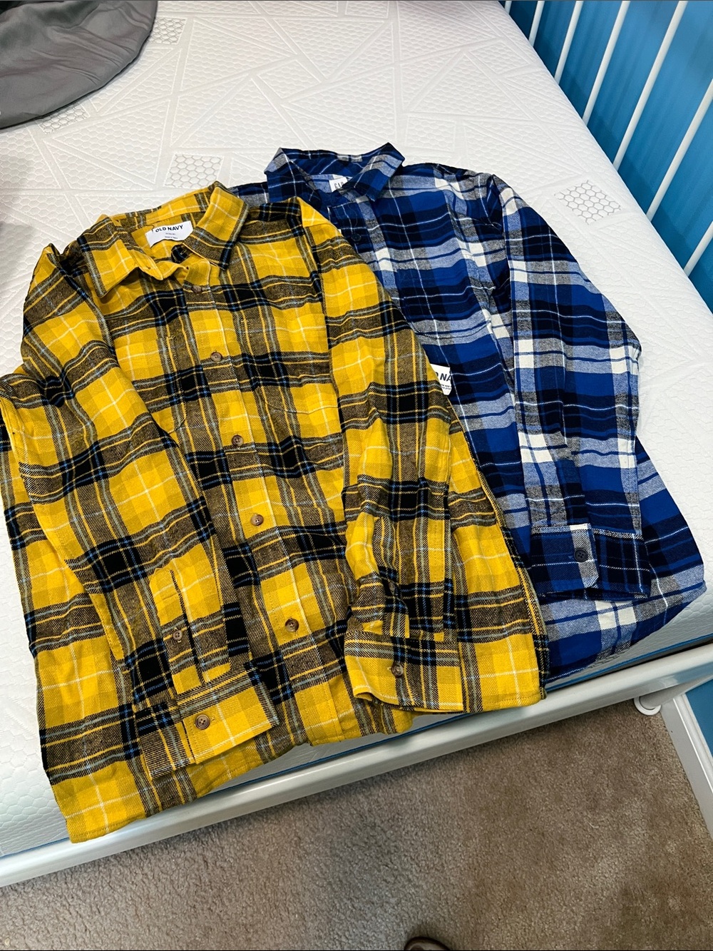 GAP Yellow and Blue Plaid Button-Down Shirts Set